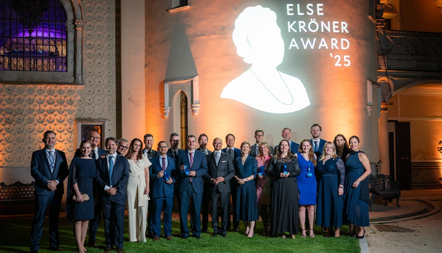 Ein Gruppenfoto bei der Verleihung des Else Kröner Award 2025